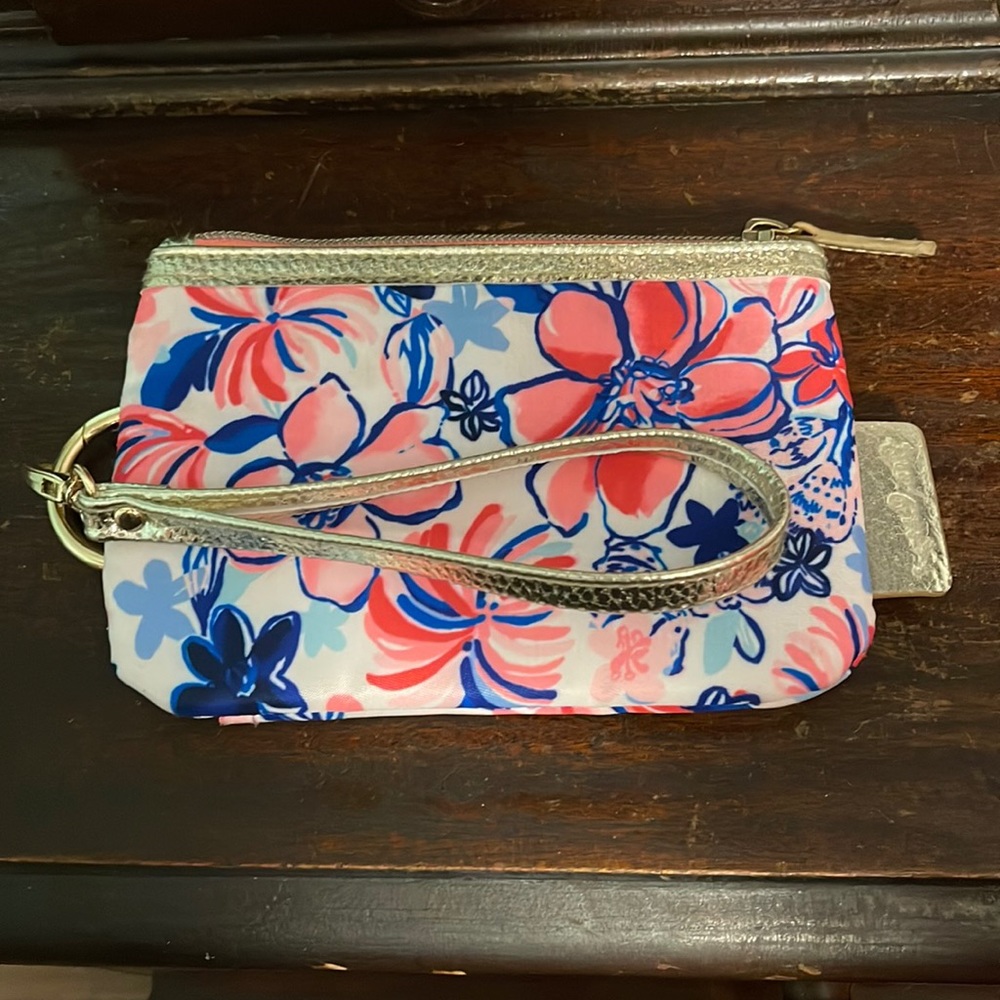 Lilly Pulitzer wristlet